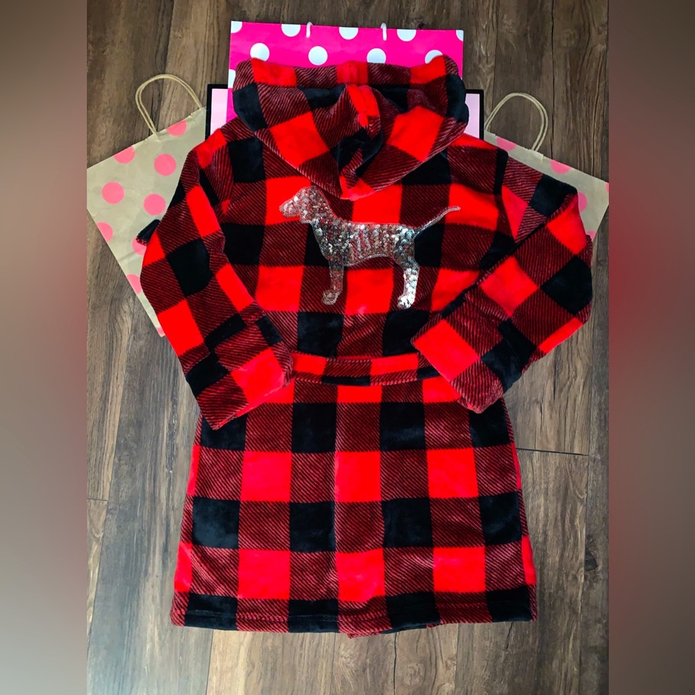 VS PINK SIZE XS/S HTF BUFFALO PLAID DOG BLING SUPER PLUSH ROBE.